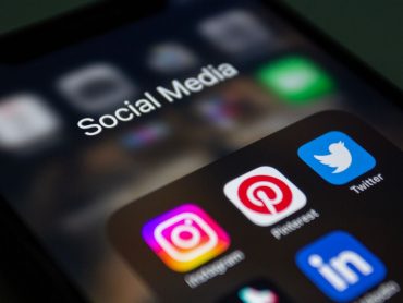 Эффективный интернет маркетинг. Для чего нужен Twitter Moments?